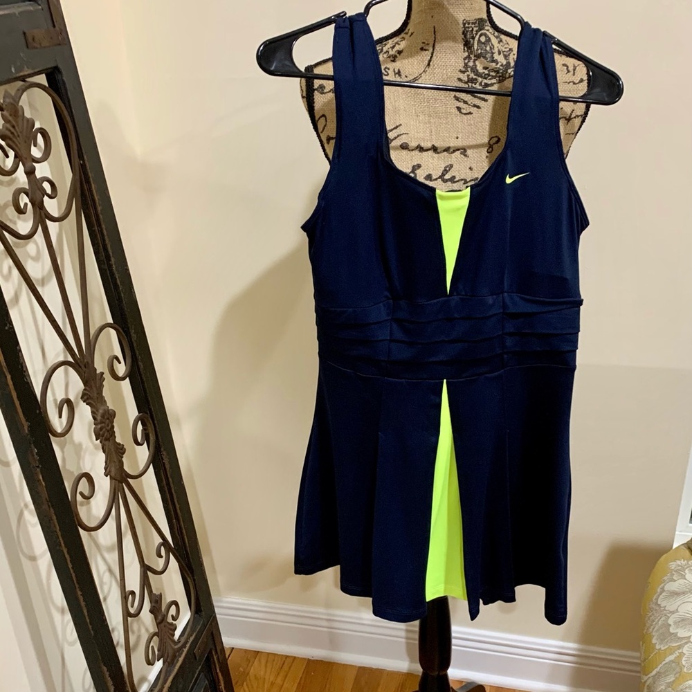 Nike Tennis Dress Size Medium